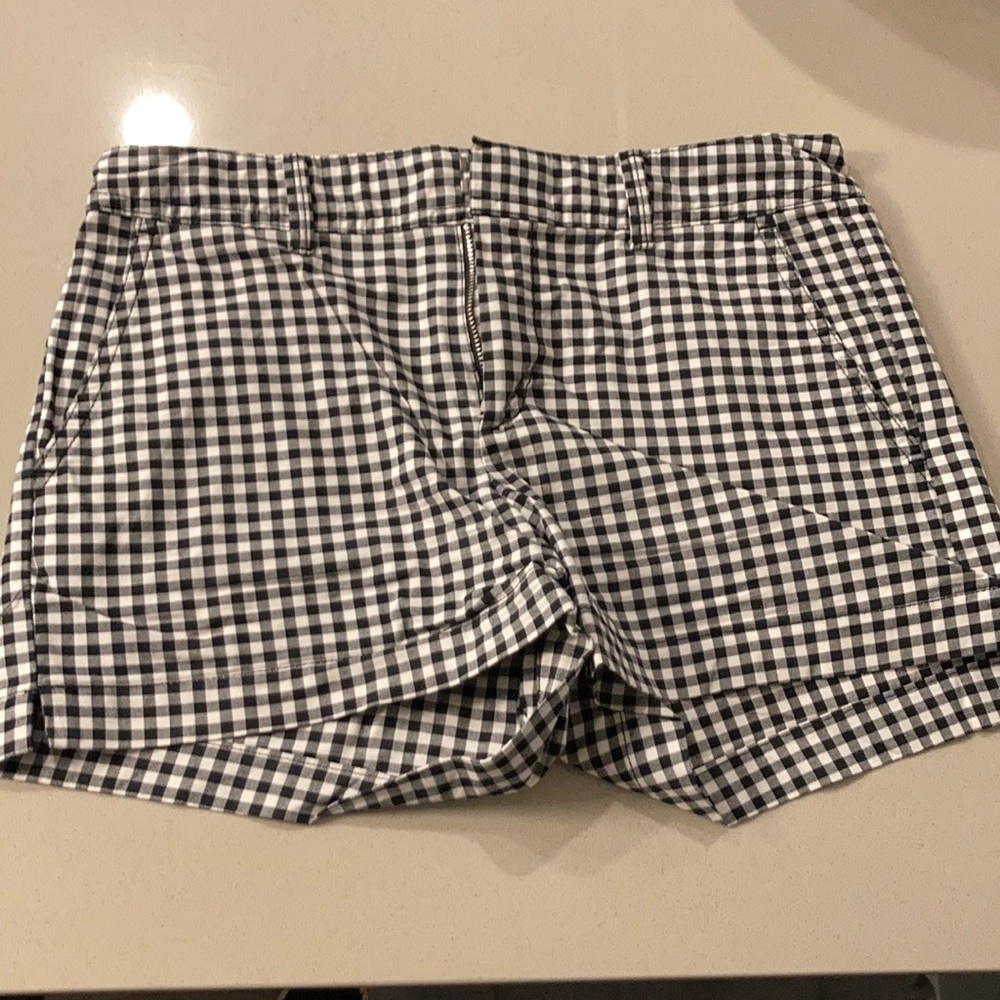 Gap Short Size 2